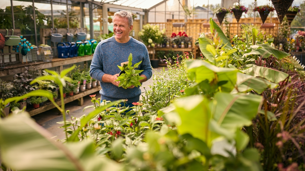 Garden Centres: The One-Stop Shop for All Your Gardening Needs